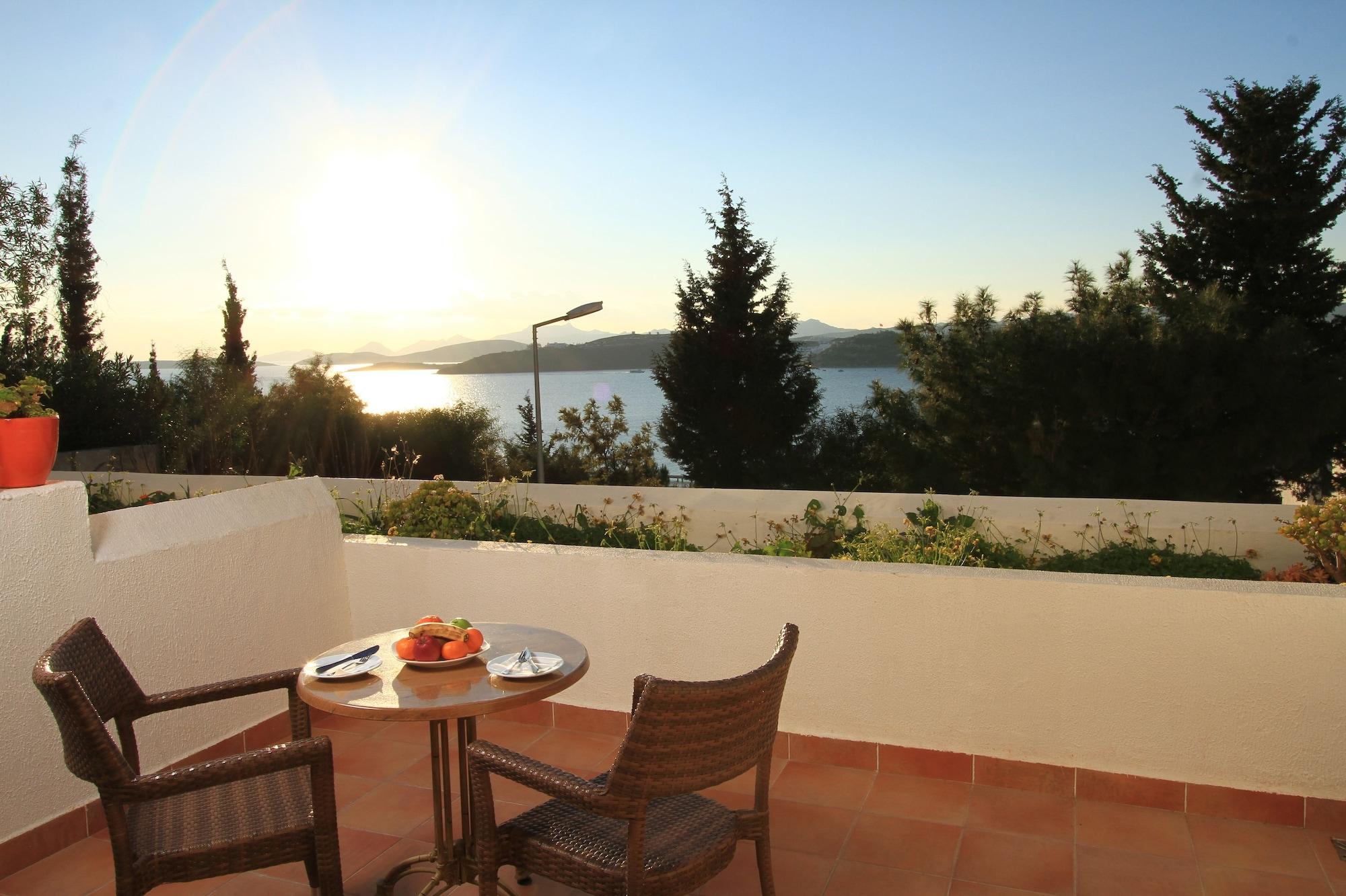 Manastir Hotel & Suites Bodrum Exteriör bild