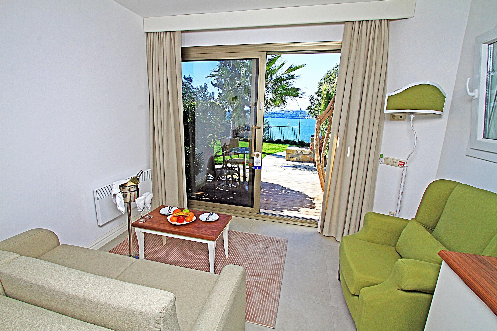 Manastir Hotel & Suites Bodrum Exteriör bild