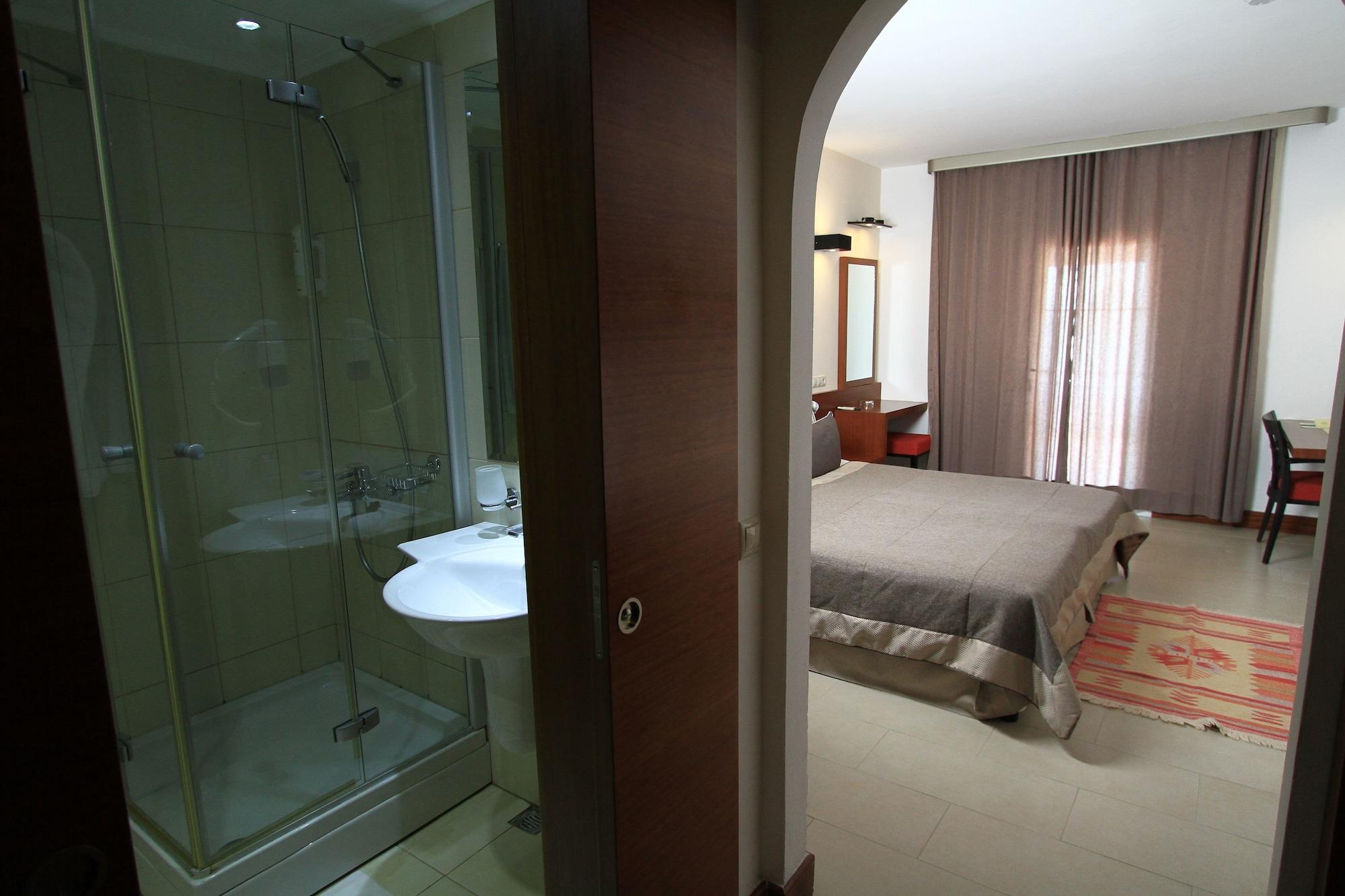 Manastir Hotel & Suites Bodrum Exteriör bild