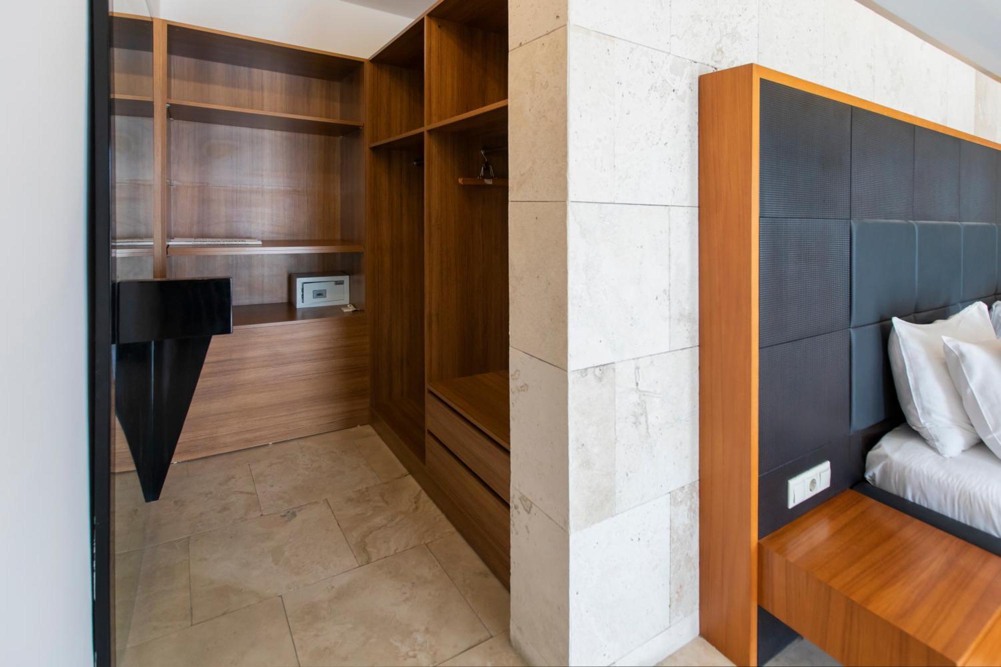 Manastir Hotel & Suites Bodrum Exteriör bild