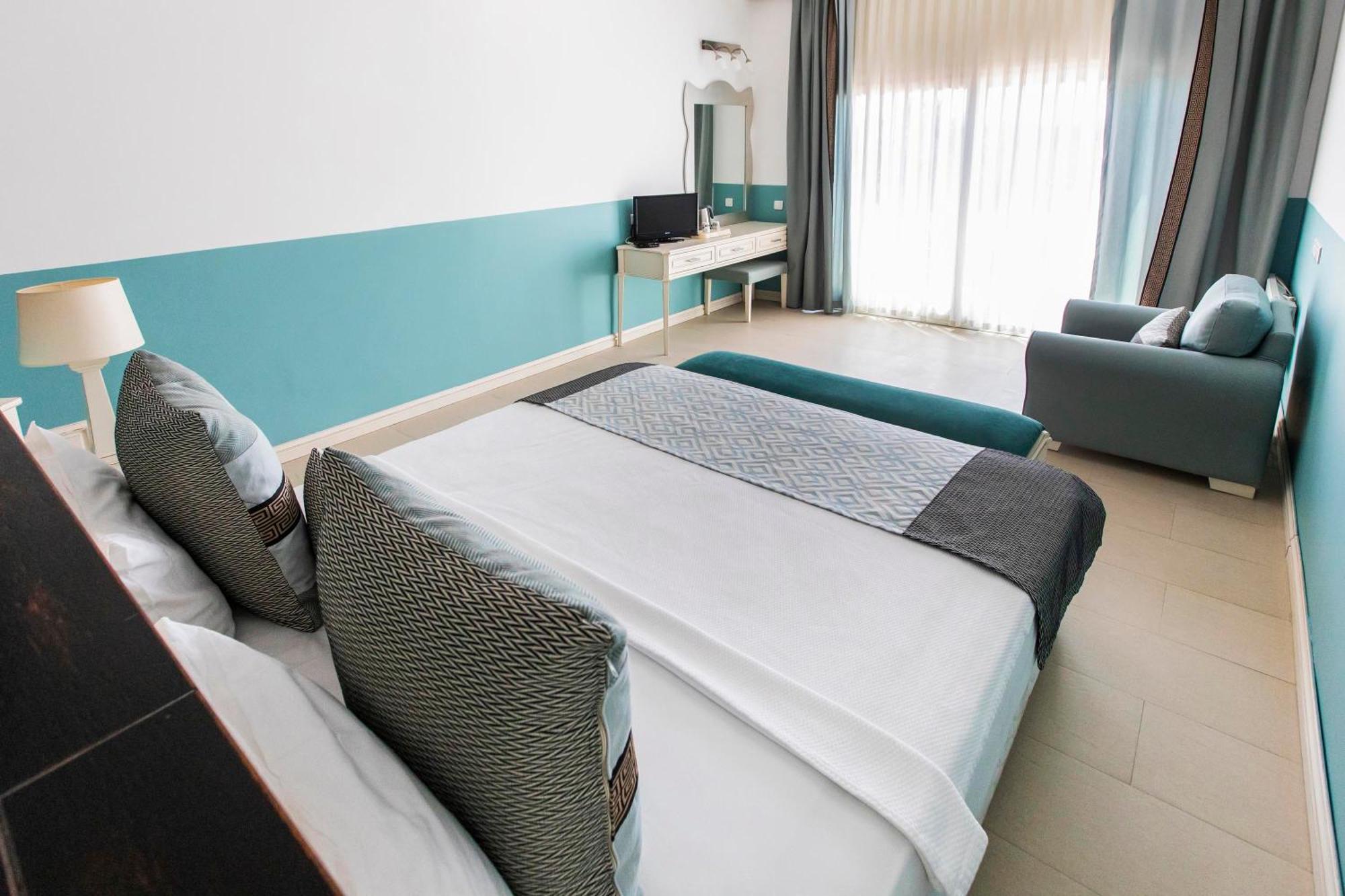 Manastir Hotel & Suites Bodrum Exteriör bild
