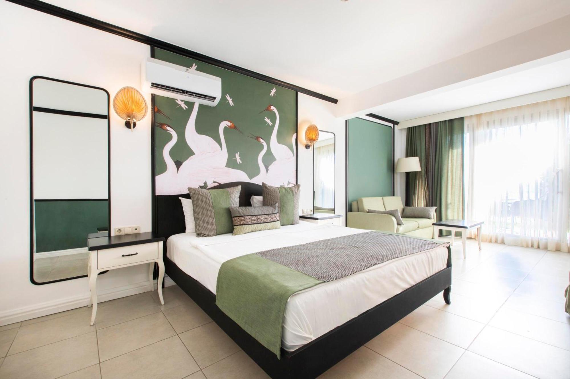 Manastir Hotel & Suites Bodrum Exteriör bild